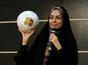آزاده نامداری و استقلال