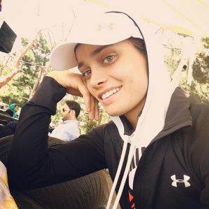 عکس تینا آخوندتبار بدون آرایش