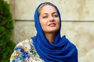 مهناز افشار و لباس آبی استقلالی اش