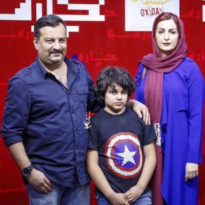 مهراب قاسمخانی و شقایق دهقان و پسرشان در اکران فیلم اکسیدان