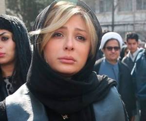 عکس بدون آرایش نیوشا ضیغمی در سالروز پدرش