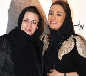 عکس بهاره افشاری به همراه مادرش