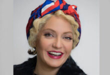 مهناز افشار با موی بلوند و روسری رنگی - عکس های بدون آرایش مهناز افشار