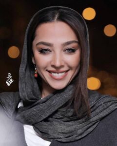 تیپ طوسی آناهیتا درگاهی