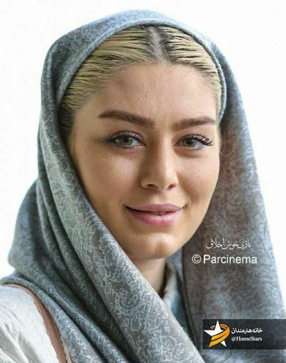 سحر قریشی با شال طوسی - عکس های بدون آرایش سحر قریشی