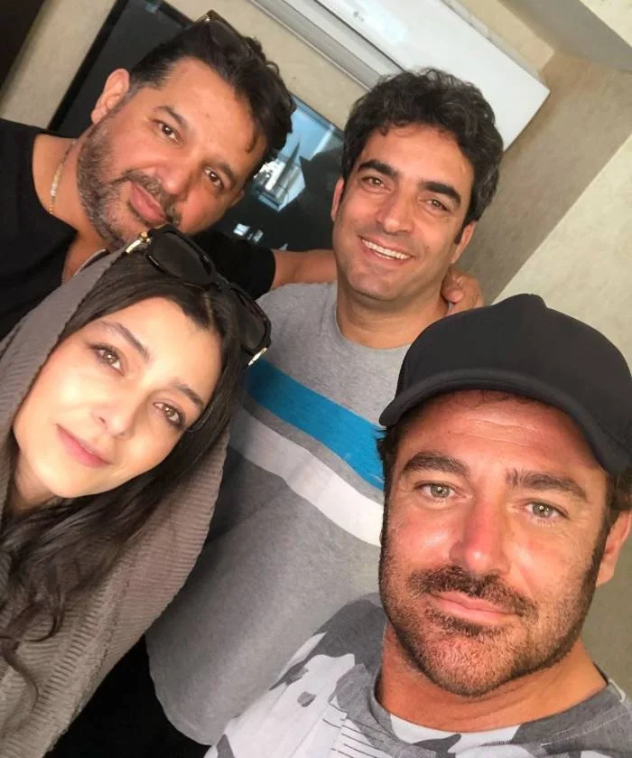 سلفی گلزار با ساره بیات