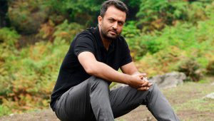 مصطفی زمانی از بازیگران متولد ماه خرداد