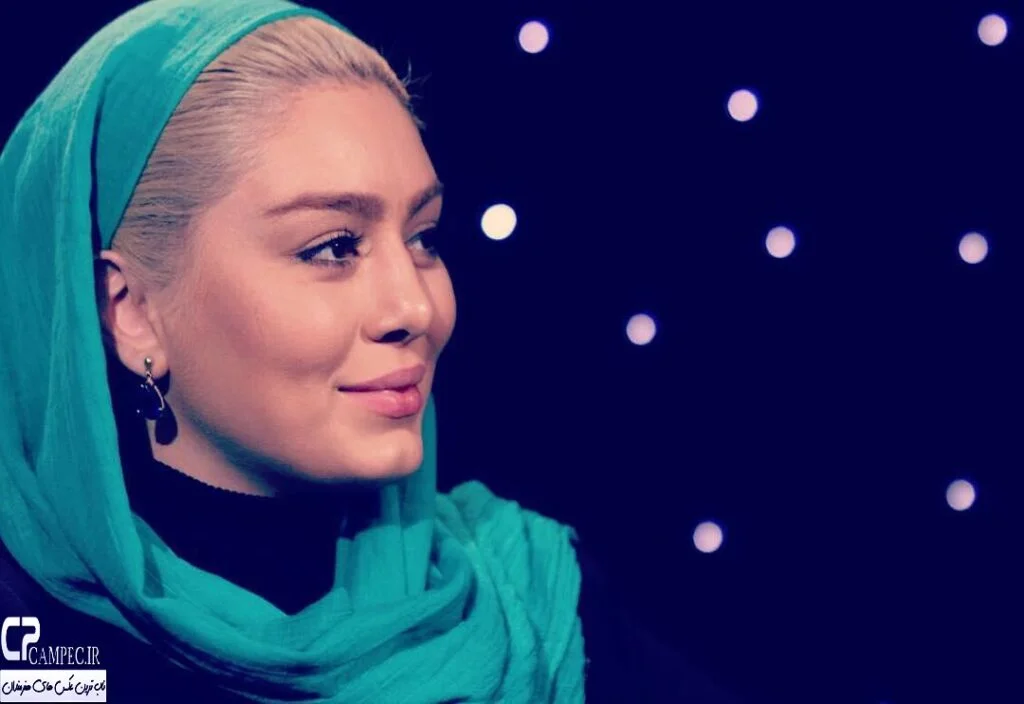 سحر قریشی با شال سبز