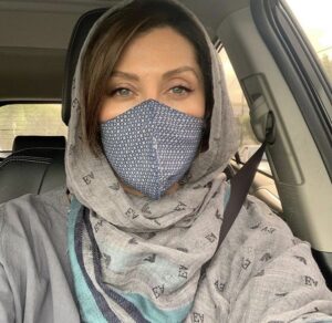 مهتاب کرامتی با ماسک