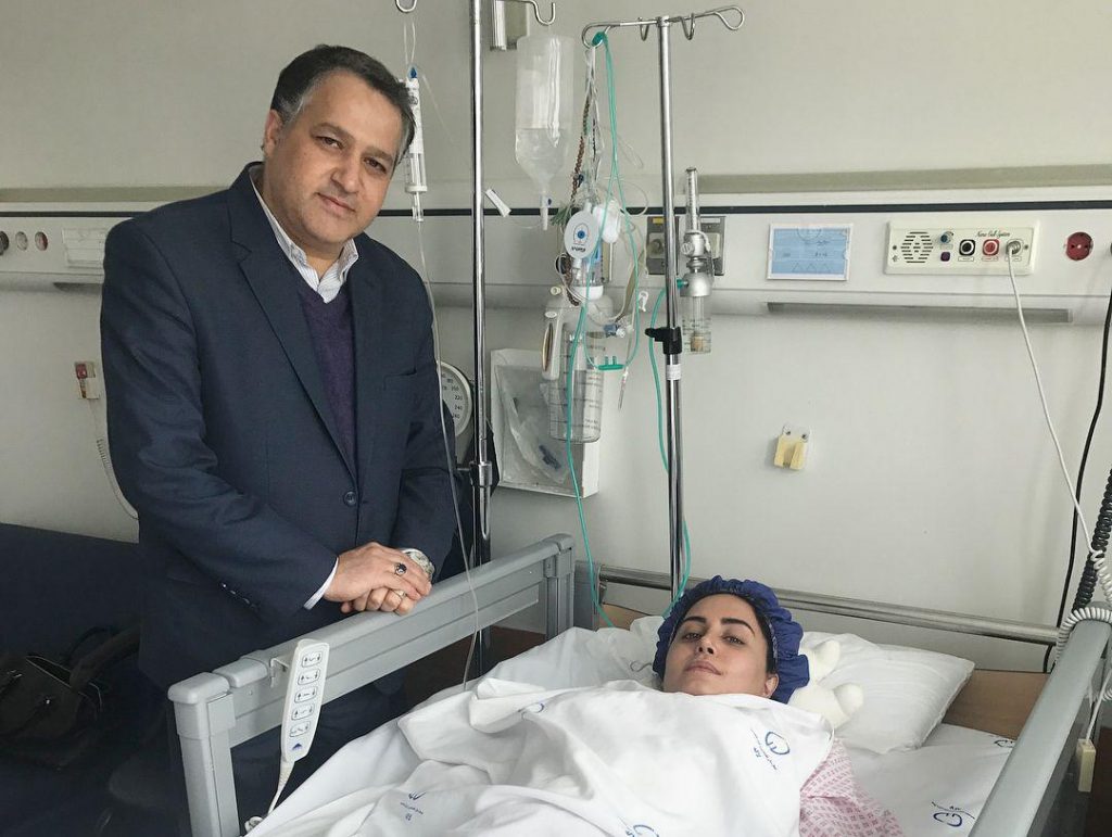 الناز شاکردوست در بیمارستان - فیلم حادثه الناز شاکردوست