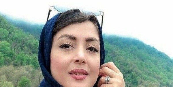 ناهید لیان با شال مشکی - ناهید لیان بی حجاب