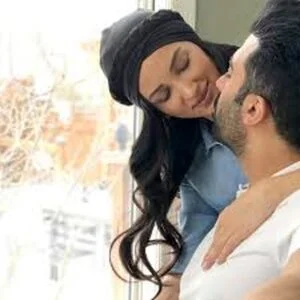 روناک یونسی بی حجاب با همسرش محسن میری