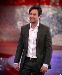 شاهرخ استخری از بازیگران متولد ماه مهر