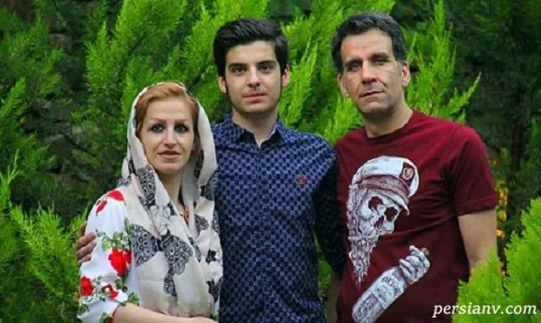 مانی رحمانی و پدر و مادرش