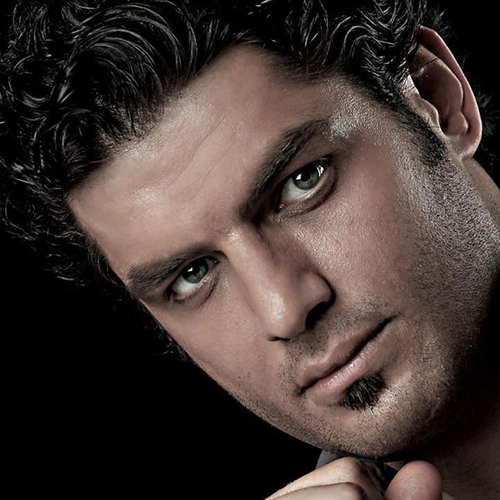 رنگ چشمان سام درخشانی