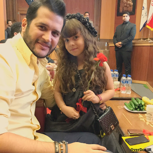 همراز اکبری و سیاوش خیرابی