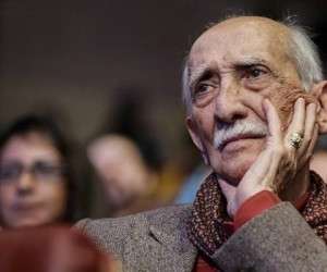 داریوش اسدزاده ازبازیگران متولد ماه آذر