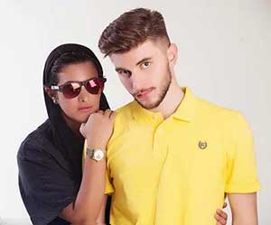 دارا حیایی با تی شرت زرد و مونا بانکی پور با عینک آفتابی - طلاق امین حیایی