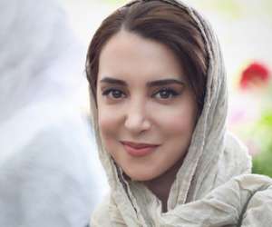 سحر جعفری جوزانی آمریکایی با شال سفید