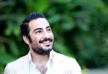 نوید محمدزاده جشنواره کن با لباس سفید