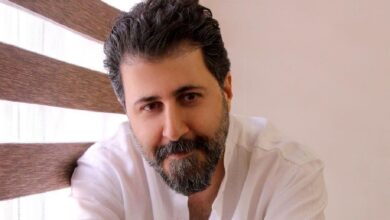 هومن حاجی عبداللهی چپ دست با پیراهن سفید