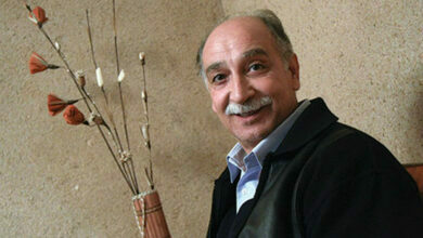 محمود پاک نیت با کت مشکی - بیوگرافی محمود پاک نیت