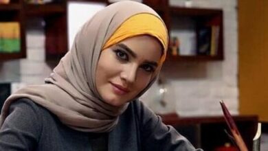 متین ستوده لر با شال کرم