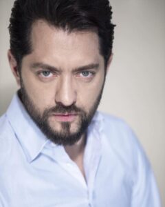 بیوگرافی بهرام رادان