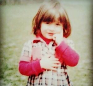 عکس کودکی الهام حمیدی