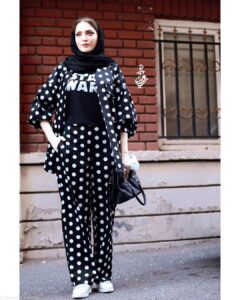 تیپ خال خالی بهنوش طباطبایی