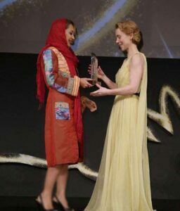 کشف حجاب نیکی کریمی در جشنواره برلین