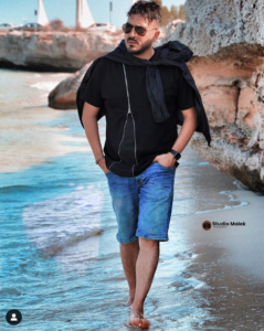نیما شاهرخ شاهی کنار دریا