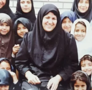 مادر هدایت هاشمی