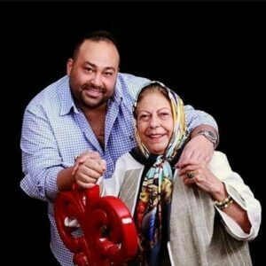 ثریا قاسمی و پسرش