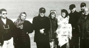 عاطفه رضوی در پشت صحنه فیلم آب و آتش