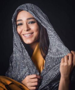 بیوگرافی سانیا سالاری