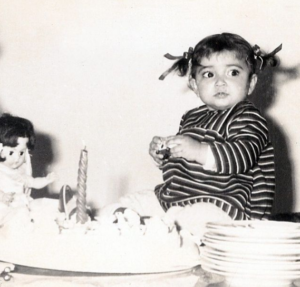 کودکی نگار عابدی