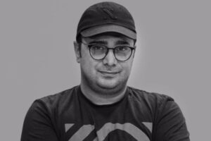 بیوگرافی سپند امیرسلیمانی