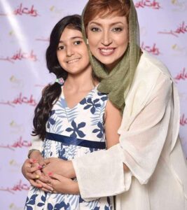 رابطه نگار عابدی با دخترش