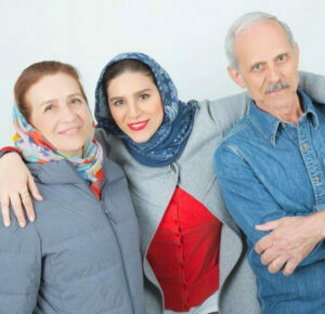 پدر و مادر سحر دولتشاهی