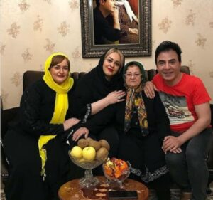 نعیمه نظام دوست و عمو پورنگ