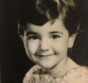 کودکی نعیمه نظام دوست