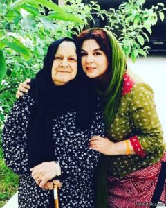 شهره سلطانی و مادرش