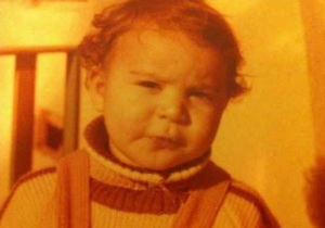 کودکی سحر دولتشاهی