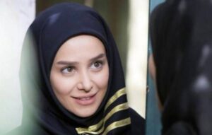 نقش آفرینی الناز حبیبی در سریال دردسرهای عظیم