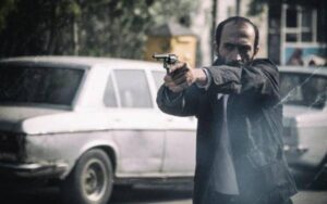 ماجرای نیمروز با بازی هادی حجازی فر