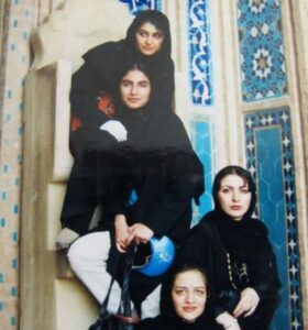 جوانی رویا میرعلمی