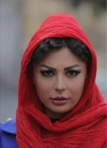 نیوشا ضیغمی در فیلم خوب، بد، جلف