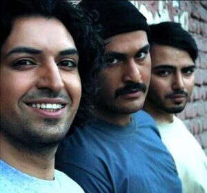 اشکان خطیبی و میلاد کی مرام و علی طباطبایی بازیگران فیلم بچه های نسبتا بد