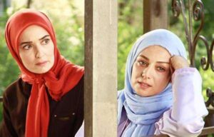 آتنه فقیه نصیری و ویدا جوان در ماه و پلنگ